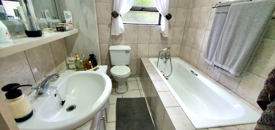 3 Bedroom Property for Sale in Winterhoek Park Eastern Cape